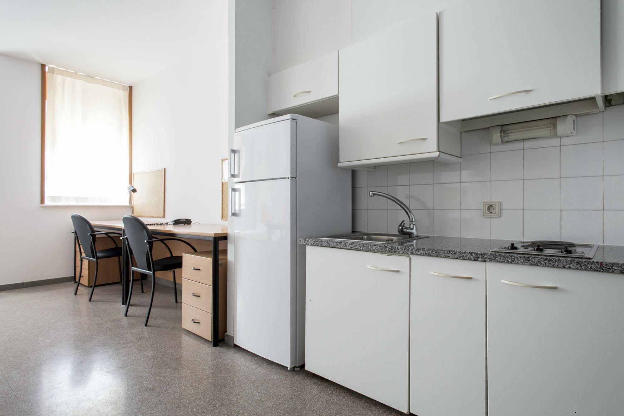 Residencia Universitaria Resa Campus De Montilivi Girona Dış mekan fotoğraf
